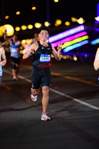 BIB: 42382
                            <button type="button" onclick="openModal(22899117)" class="btn btn-primary btn-sm float-right btn-popup" data-toggle="modal" data-target=".modal-high-quality">
                        <i class="fas fa-shopping-cart"></i> Add to Cart
                    </button>
                                            <button type="button" onclick="isThisMe(22899117, true)" class="btn btn-success btn-sm float-right btn-popup btn-isme hidden" data-toggle="tooltip" data-placement="bottom" title="นี่คือรูปของคุณใช่ไหม คลิกที่นี่เพื่อเอาเข้าอัลบั้ม">
                        <i class="fas fa-plus"></i> Add to album
                    </button>
                    <button type="button" onclick="isThisMe(22899117, false)" class="btn btn-warning btn-sm float-right btn-popup btn-isnotme hidden">
                        <i class="fas fa-ban"></i> Remove from album
                    </button>